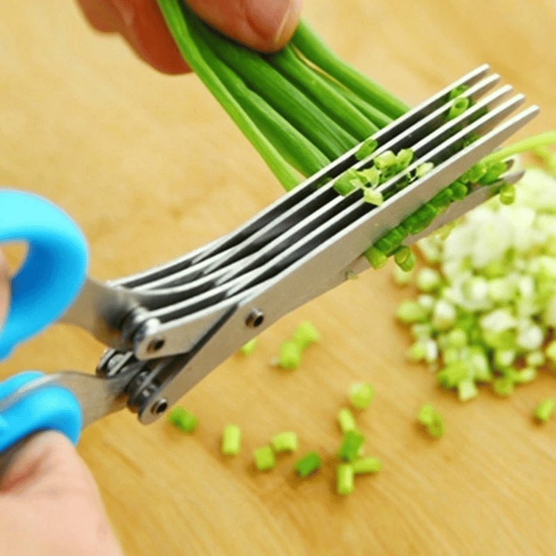 【LAST DAY SALE】5 Blade Kitchen Salad Scissors (Koop 1 Krijg 1 Gratis)